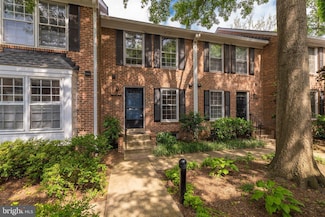 2440 S Walter Reed Dr Unit 3, Arlington, VA 22206
