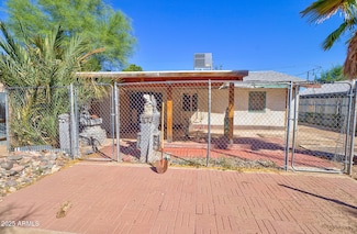 107 W 1st St, Eloy, AZ 85131