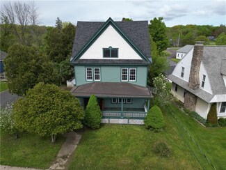 2427 County Route 8, Oswego, NY 13126