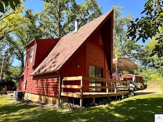 19060 Kennedy Dr, Warsaw, MO 65355