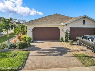 2850 Treasure Cay Ln E, Melbourne, FL 32940