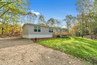 65 Old County Rd, Lyman, ME 04002