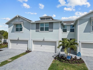 5622 SE Edgewater Cir, Stuart, FL 34997