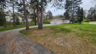 8619 Iowa St, Oscoda, MI 48750