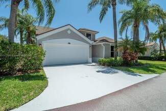 119 N Lakeshore Dr, Hypoluxo, FL 33462