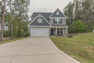 3140 Dana Ln, Aberdeen, NC 28315