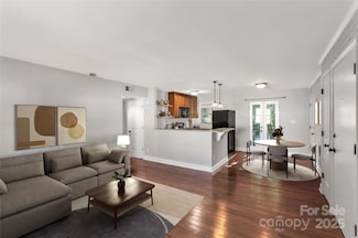 4923 Park Rd Unit E, Charlotte, NC 28209