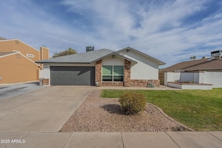 1210 W Shawnee Dr, Chandler, AZ 85224