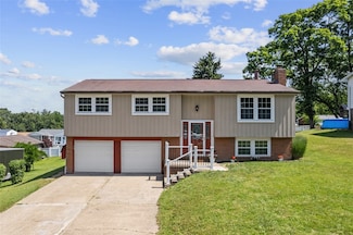 147 Ridgewood Dr, Freedom, PA 15042
