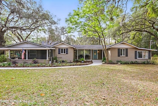 2416 Holly Point Rd E, Orange Park, FL 32073