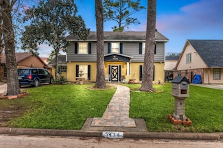 5434 Sheraton Oaks Dr, Houston, TX 77091