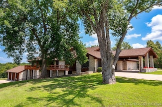 100 E Kings Rd, Ada, OK 74820