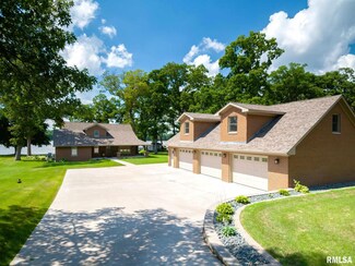 21510 River Rd N, Cordova, IL 61242