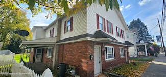 450 N Main St, Taylor, PA 18517