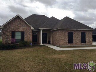 4777 Avery Gracy Dr, Addis, LA 70710