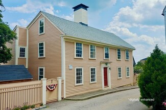 6 Lee St, Marblehead, MA 01945