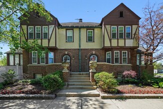 6948 35th St, Berwyn, IL 60402