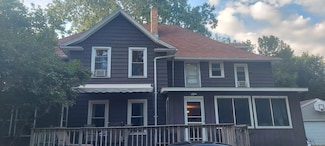 1025 Oneida St, Menasha, WI 54952