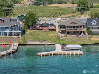 34 Leisure Ln, Manson, WA 98831