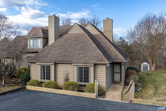 1006 Amber Ridge Rd, Charlottesville, VA 22901
