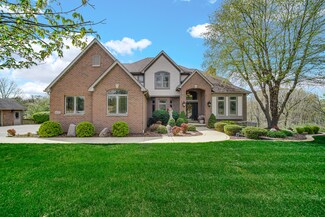 84 Liberty Lakes Dr, Valparaiso, IN 46385
