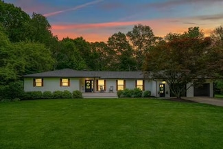 2836 Franchel Ct NW, Lancaster, OH 43130