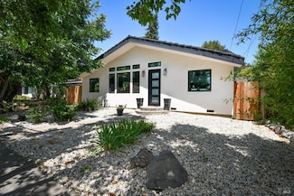 2470 W Pueblo Ave, Napa, CA 94558