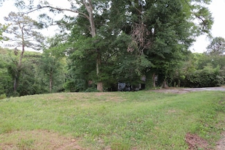 312 Cliff Rd SE, Cullman, AL 35055