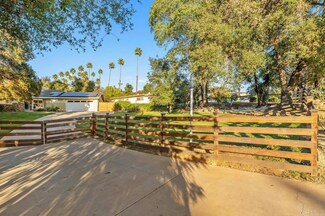 652 Clarence Ln, Escondido, CA 92029