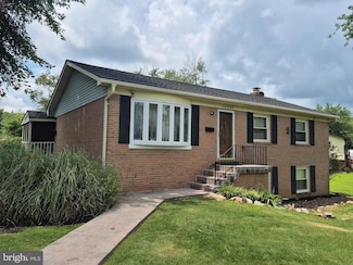 14894 Cordell Ave, Woodbridge, VA 22193