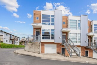 2327 Yakima Ct, Tacoma, WA 98405