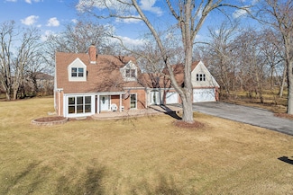 7 Mirta Cir, Lemont, IL 60439