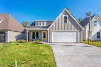 2117 Aubrianna Ln, Sulphur, LA 70663