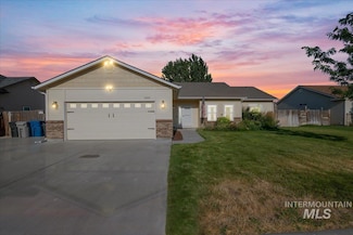 1400 Kursten St, Mountain Home, ID 83647