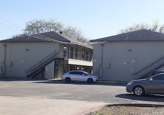 930 Drury Ln Unit 3, San Antonio, TX 78221