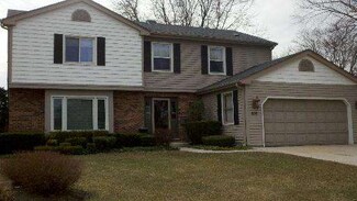 835 Knightsbridge Ln, Schaumburg, IL 60195