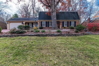 1225 Kensington Dr, High Point, NC 27262