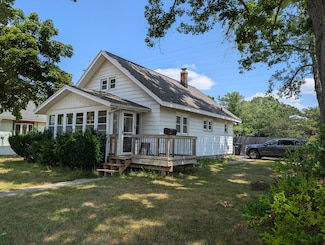 4952 Walton Ave SW, Grand Rapids, MI 49548