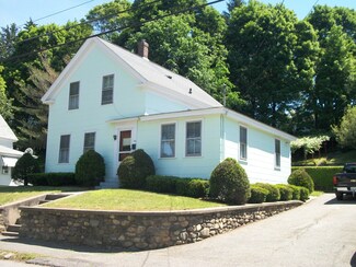 39 Manning St, Hudson, MA 01749