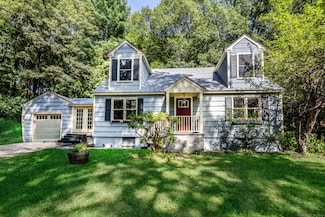 15 Laurel Hill Rd, Ridgefield, CT 06877