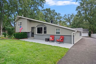 1011 Kohley Rd, Lisle, IL 60532
