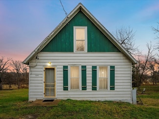 1243 Bertram St, Cedar Rapids, IA 52403