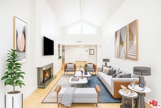 1531 Camden Ave Unit PH3, Los Angeles, CA 90025