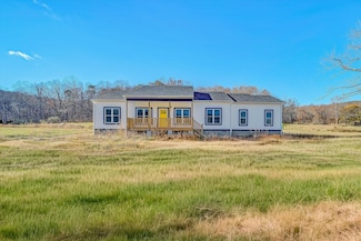 3086 Haymakertown Rd, Troutville, VA 24175