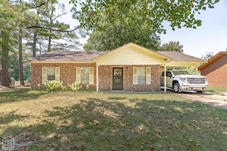 110 Carriage Dr, Osceola, AR 72370