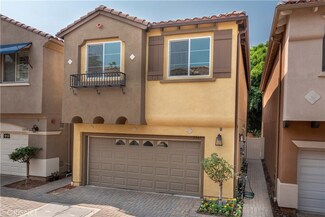 5861 Levi Ln, Sherman Oaks, CA 91401