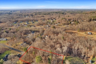 142 Turnpike Rd, Somers, CT 06071