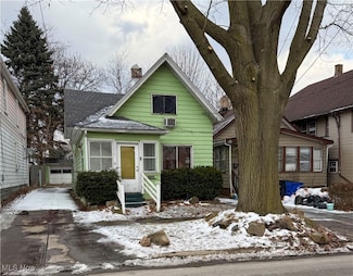 3893 E 55th St, Cleveland, OH 44105