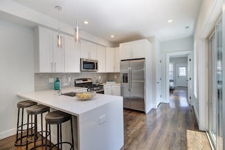 65 Border St Unit 1, Boston, MA 02128