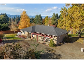 4738 London Dr, Mount Hood Parkdale, OR 97041